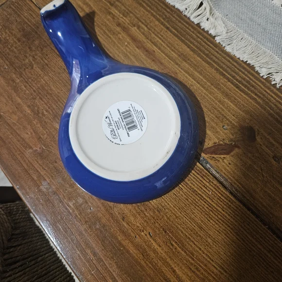 The Pioneer Woman Blue and Red Floral Spoon Rest - Picture 2 of 5